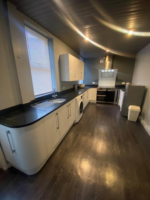 Spacious, Cosy 3 Bedroom House In Preston. Preston  Exterior photo